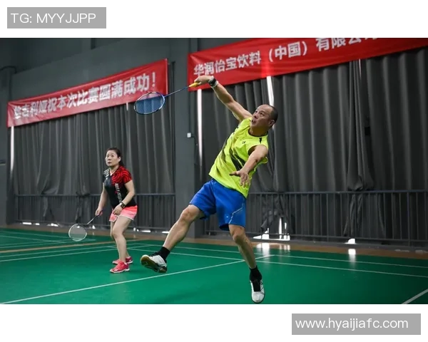 深圳羽毛球队在邀请赛中的比赛经验与表现全面分析 深圳羽毛球队在邀请赛中的比赛经验与表现全面分析