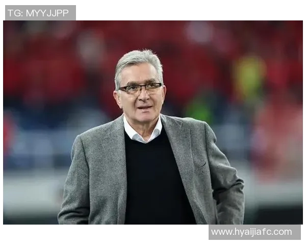 足球明星因比赛表现遭球迷怒斥被指懦夫引发热议视频曝光 足球明星因比赛表现遭球迷怒斥被指懦夫引发热议视频曝光